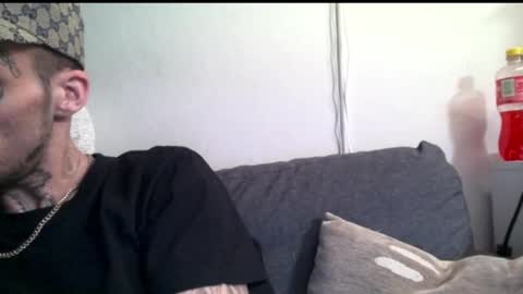 Snapshot of austinisking1916 chatting on 01/17/25, 10:00 Austin is King online show from 01/17/25, 10:00