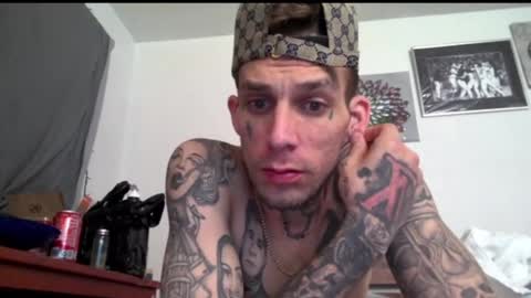 Snapshot of austinisking1916 chatting on 01/20/25, 11:02 Austin is King online show from 01/20/25, 11:02