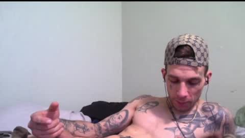 Snapshot of austinisking1916 chatting on 01/22/25, 09:35 Austin is King online show from 01/22/25, 09:35