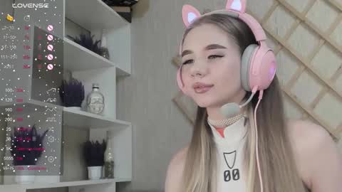 Dasha online show from 10/30/25, 11:00