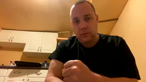 Auz online show from 12/16/24, 07:58