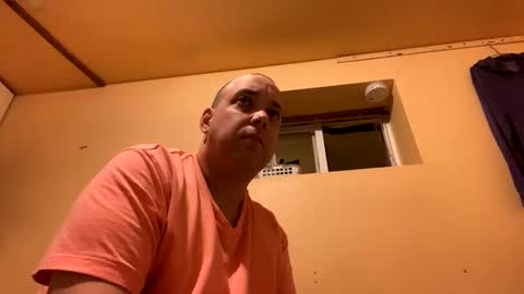 Auz online show from 01/01/25, 09:17