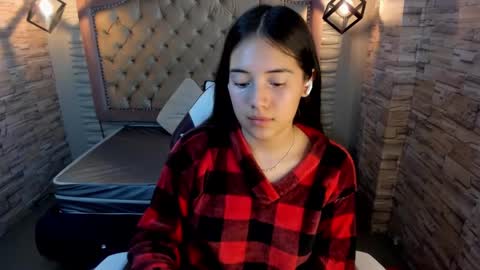 Snapshot of ava_broown chatting on 12/03/24, 03:20 online show from 12/03/24, 03:20