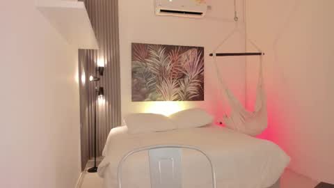 Avalon online show from 11/13/25, 07:46