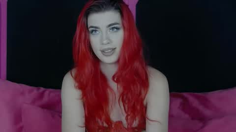 Snapshot of avareina chatting on 10/12/25, 05:56 Ava Reina online show from 10/12/25, 05:56