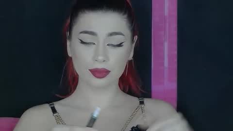 Snapshot of avareina chatting on 10/13/25, 04:51 Ava Reina online show from 10/13/25, 04:51