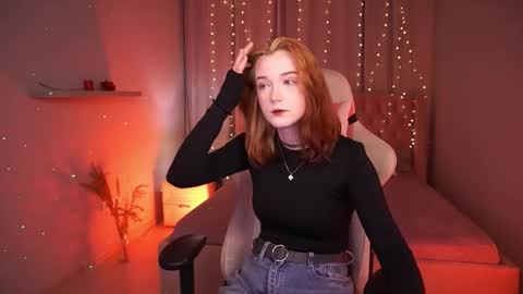 Snapshot of avaryder chatting on 10/02/25, 12:56 Ava online show from 10/02/25, 12:56