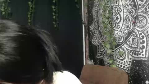 Snapshot of ave_tt chatting on 09/20/25, 05:58 ave_tt online show from 09/20/25, 05:58
