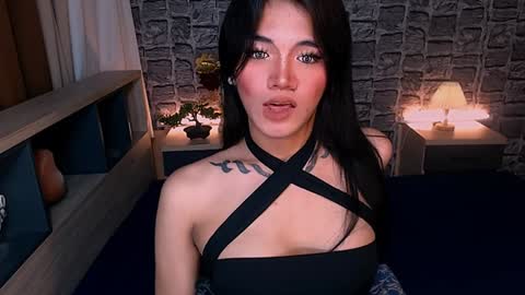 Snapshot of avery_hunt chatting on 01/03/25, 10:31 Avery online show from 01/03/25, 10:31