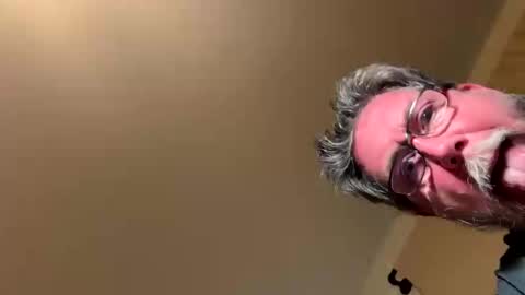 Avgtl online show from 11/01/25, 12:01