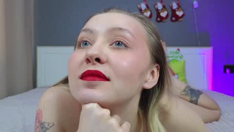 Snapshot of avgustina_love chatting on 01/06/25, 08:24 avgustina_love online show from 01/06/25, 08:24