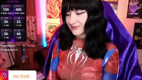 Snapshot of avi_frost chatting on 02/20/25, 05:23 Saraaaa independent model 3 online show from 02/20/25, 05:23