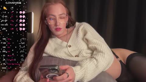 avril_pearly_ online show from 03/09/25, 11:25