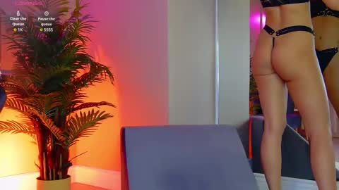 Snapshot of avrillcyrux chatting on 11/05/25, 07:30 AVRILL CYRUX online show from 11/05/25, 07:30