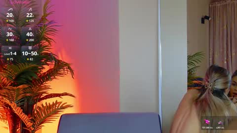 Snapshot of avrillcyrux chatting on 11/14/25, 08:02 AVRILL CYRUX online show from 11/14/25, 08:02