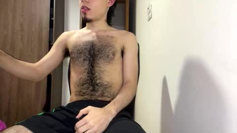 AndrewXxl independent online show from 11/20/25, 10:31