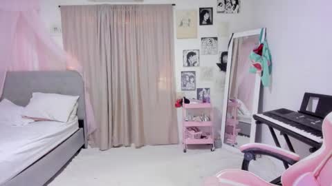 katy online show from 10/31/25, 06:42