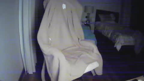 Snapshot of awardy3211 chatting on 11/29/25, 01:41 awardy3211 online show from 11/29/25, 01:41