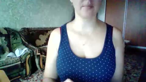 awesomeladyy online show from 11/08/25, 09:20