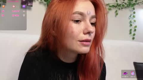 Snapshot of aww_burn chatting on 11/15/25, 02:53 Tris online show from 11/15/25, 02:53