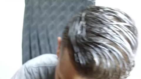 Snapshot of axcel_boy chatting on 10/15/25, 12:05 axcel online show from 10/15/25, 12:05