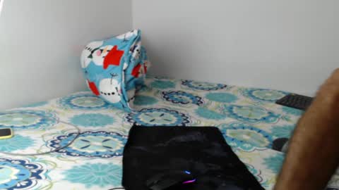 Axel online show from 12/27/24, 08:39