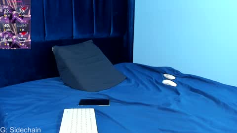 Snapshot of axel_cifer chatting on 12/11/24, 08:47 Axel cifer online show from 12/11/24, 08:47