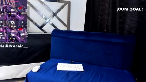 Snapshot of axel_cifer chatting on 02/18/25, 04:16 Axel cifer online show from 02/18/25, 04:16