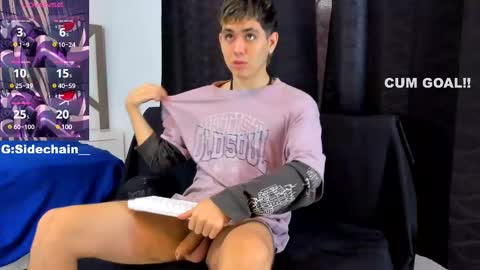 Snapshot of axel_cifer chatting on 02/26/25, 02:36 Axel cifer online show from 02/26/25, 02:36