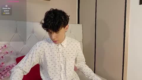 Axel Evanss online show from 10/24/25, 11:17