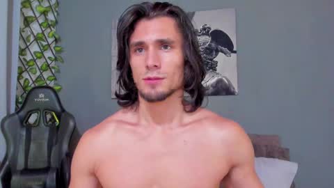 Axel online show from 03/07/25, 01:20