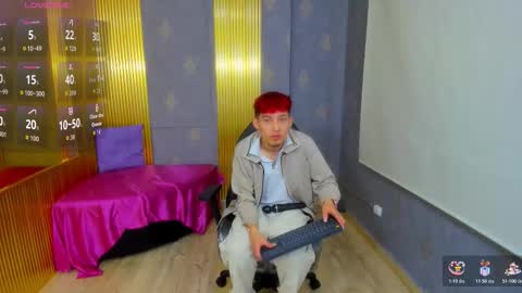 AXEL  online show from 11/09/25, 03:38