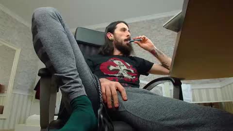 Snapshot of axelcolton chatting on 12/16/24, 10:08 AxelColton online show from 12/16/24, 10:08