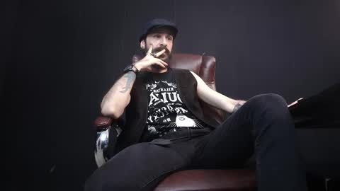 Snapshot of axelcolton chatting on 02/15/25, 07:06 AxelColton online show from 02/15/25, 07:06