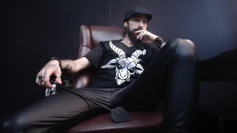 Snapshot of axelcolton chatting on 02/16/25, 09:48 AxelColton online show from 02/16/25, 09:48