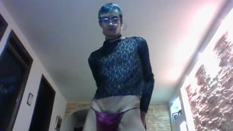 Snapshot of axellatino_ chatting on 12/18/24, 12:43 Axel online show from 12/18/24, 12:43