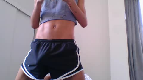 Snapshot of axellatino_ chatting on 02/14/25, 03:26 Axel online show from 02/14/25, 03:26