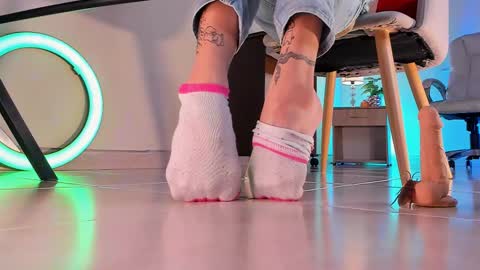 im your little femboy  ALEX   online show from 11/21/25, 04:11