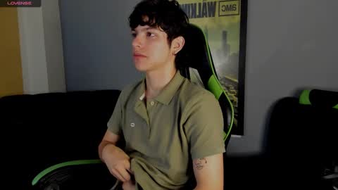 Axel Raven online show from 01/03/25, 01:36