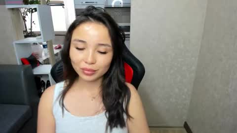 Snapshot of aya_moon chatting on 09/16/25, 05:19 Aya Moon online show from 09/16/25, 05:19