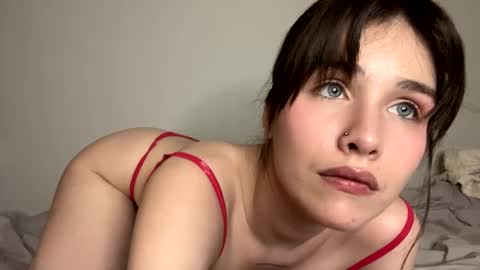 Snapshot of ayaderen chatting on 01/25/25, 03:30 im Aya welcome to my room online show from 01/25/25, 03:30