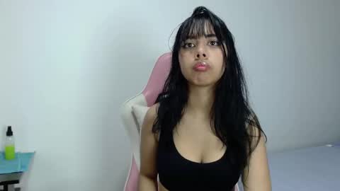 Snapshot of ayamefox chatting on 09/30/25, 02:33 Ayame online show from 09/30/25, 02:33