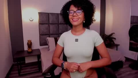 Ayleen online show from 01/25/25, 04:03