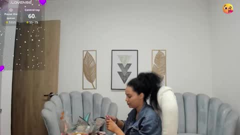 Snapshot of ayshel_cooperr chatting on 10/14/25, 04:02 ayshel_cooperr online show from 10/14/25, 04:02