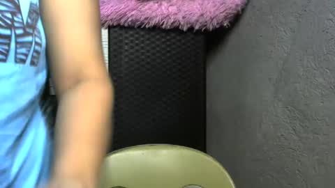 I am Zai online show from 12/06/24, 03:44