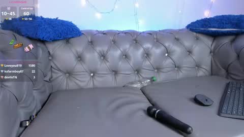 Snapshot of azahaara_ chatting on 02/09/25, 05:50 azah online show from 02/09/25, 05:50
