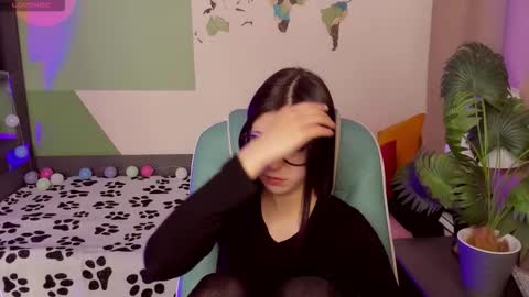 Azaliya online show from 10/15/25, 05:29