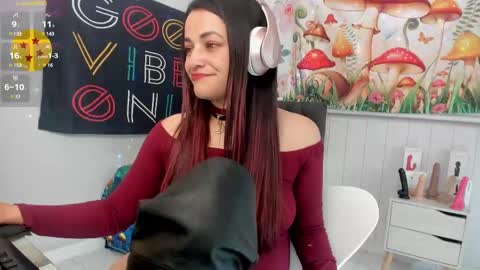 Azucena R online show from 03/11/25, 03:02