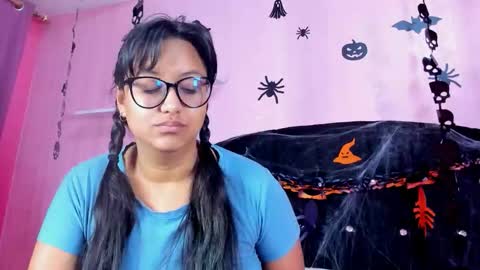 azul_moon online show from 10/28/25, 03:54