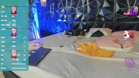 Snapshot of azuraby chatting on 01/04/25, 01:31 Azuraby online show from 01/04/25, 01:31